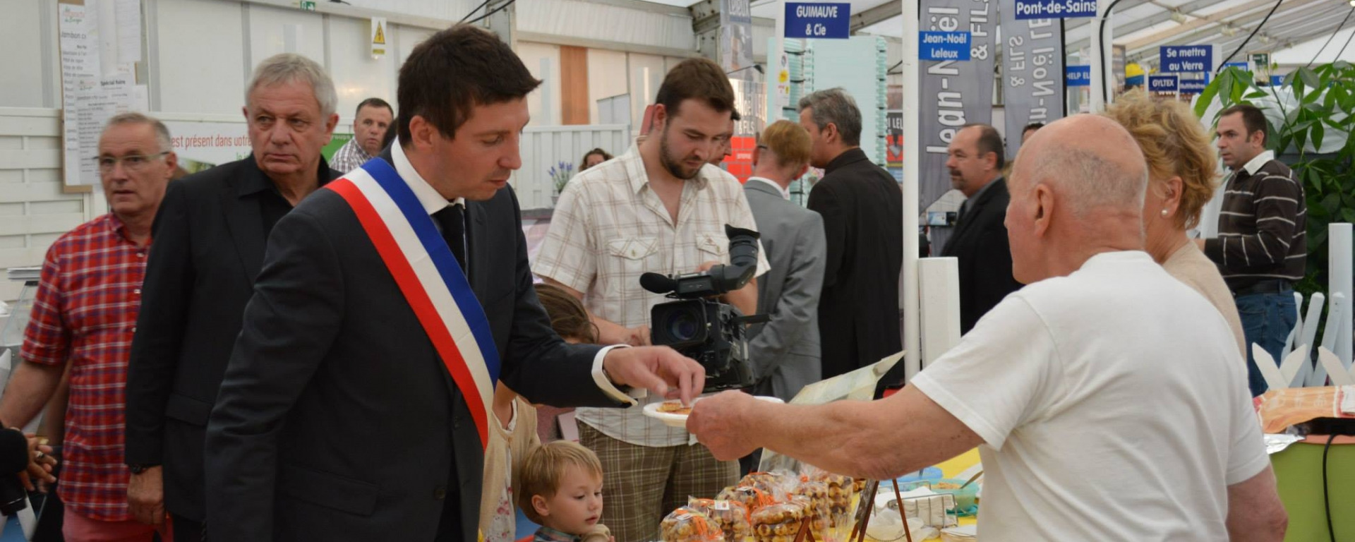 Monsieur le Maire au Salon de l'Entreprise et du Terroir en 2014